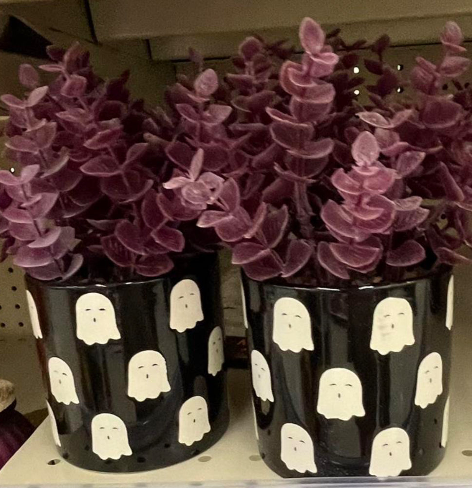 Cutest little ghost Halloween succulent. 8” (4” pot) ceramic